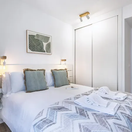 Nova Essential Apartment *